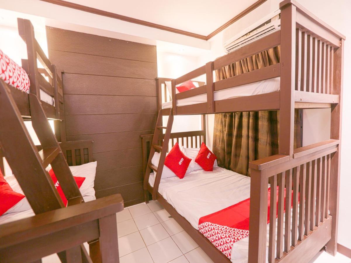 Oyo 759 Royal South Garden Suites Tagaytay City Εξωτερικό φωτογραφία
