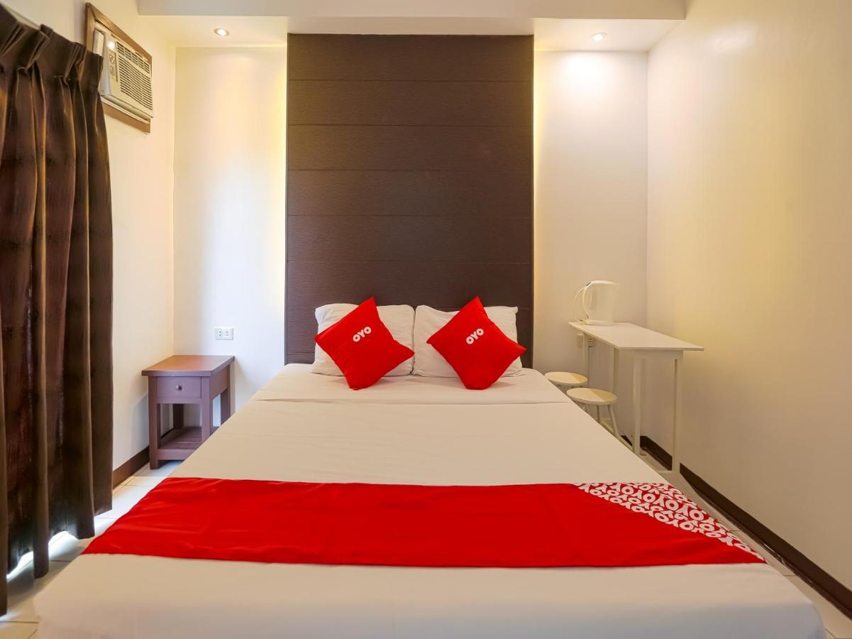 Oyo 759 Royal South Garden Suites Tagaytay City Εξωτερικό φωτογραφία