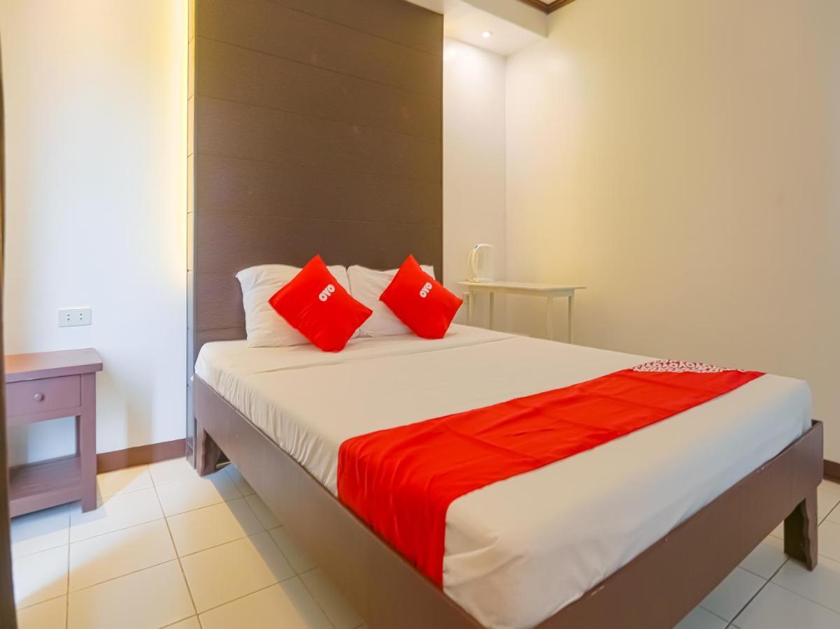 Oyo 759 Royal South Garden Suites Tagaytay City Εξωτερικό φωτογραφία