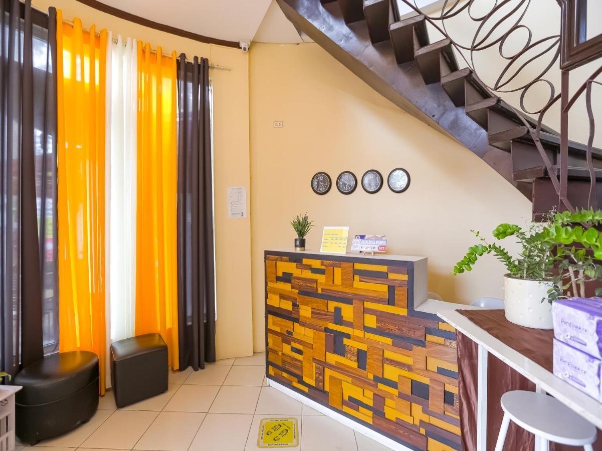 Oyo 759 Royal South Garden Suites Tagaytay City Εξωτερικό φωτογραφία