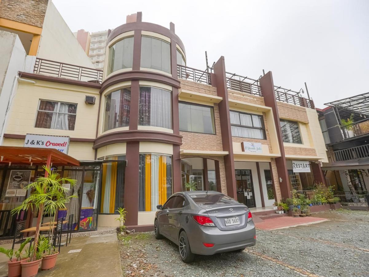 Oyo 759 Royal South Garden Suites Tagaytay City Εξωτερικό φωτογραφία